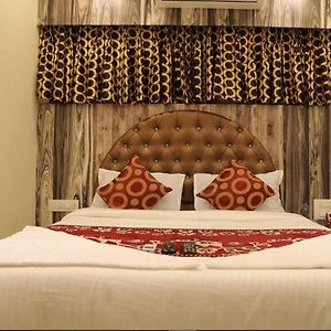 Hotel Golden Inn